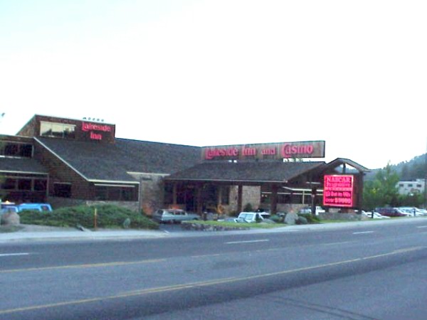 Lakeside Inn